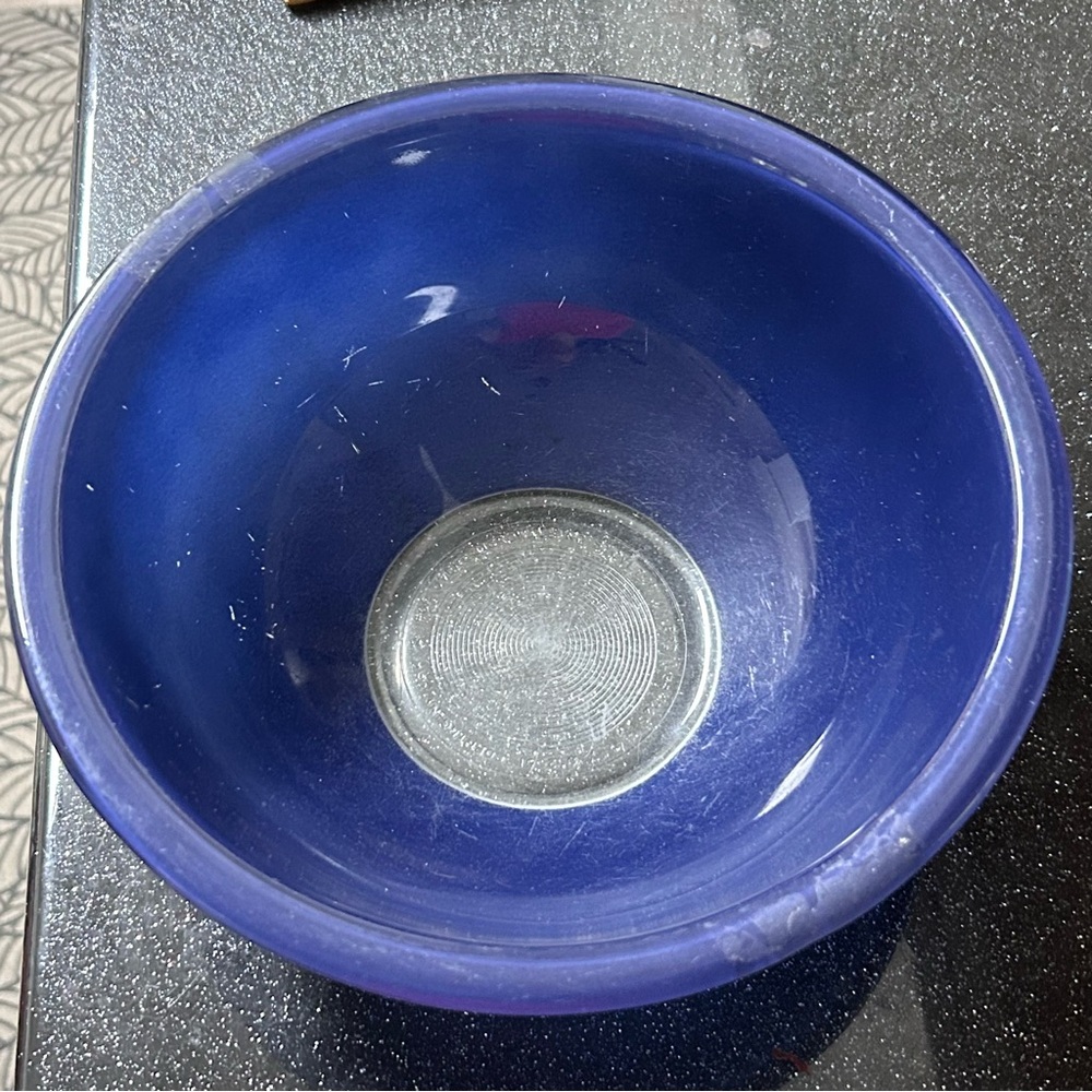 Pyrex Clear Bottom Mixing Bowl